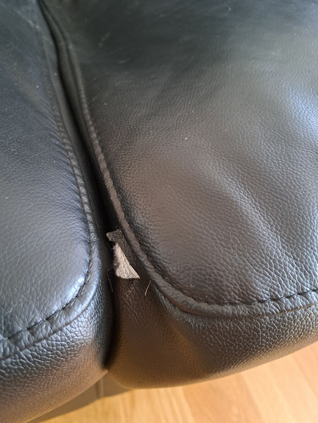 Sofas: Limare – Gebraucht aus Ehrendingen von Voichita 4