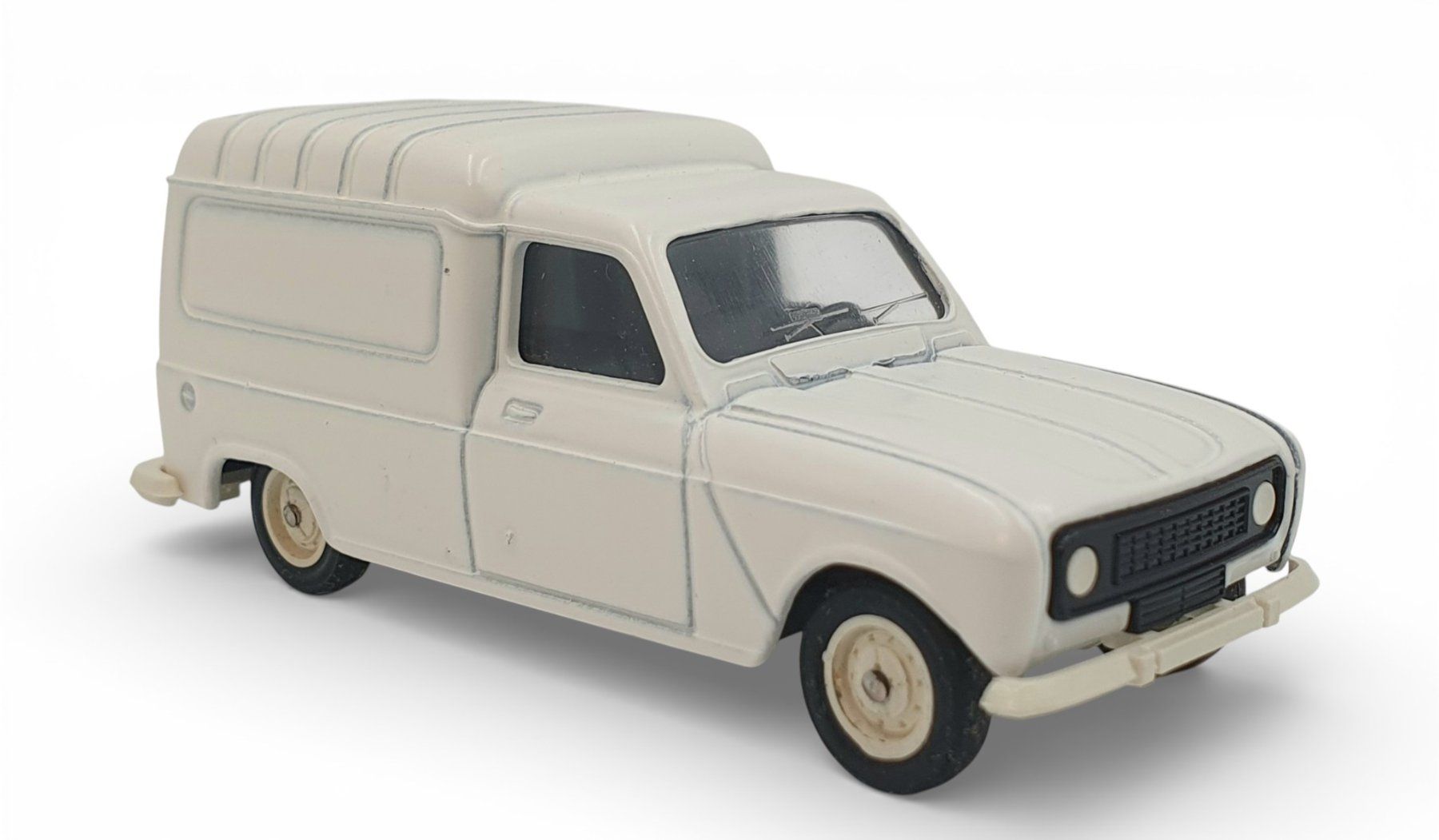Solido Modellini d'auto: Solido Renault 4 OVP – Nuovo e nell'imballaggio originale da Flawil venduto da JaguarXJSHE 3