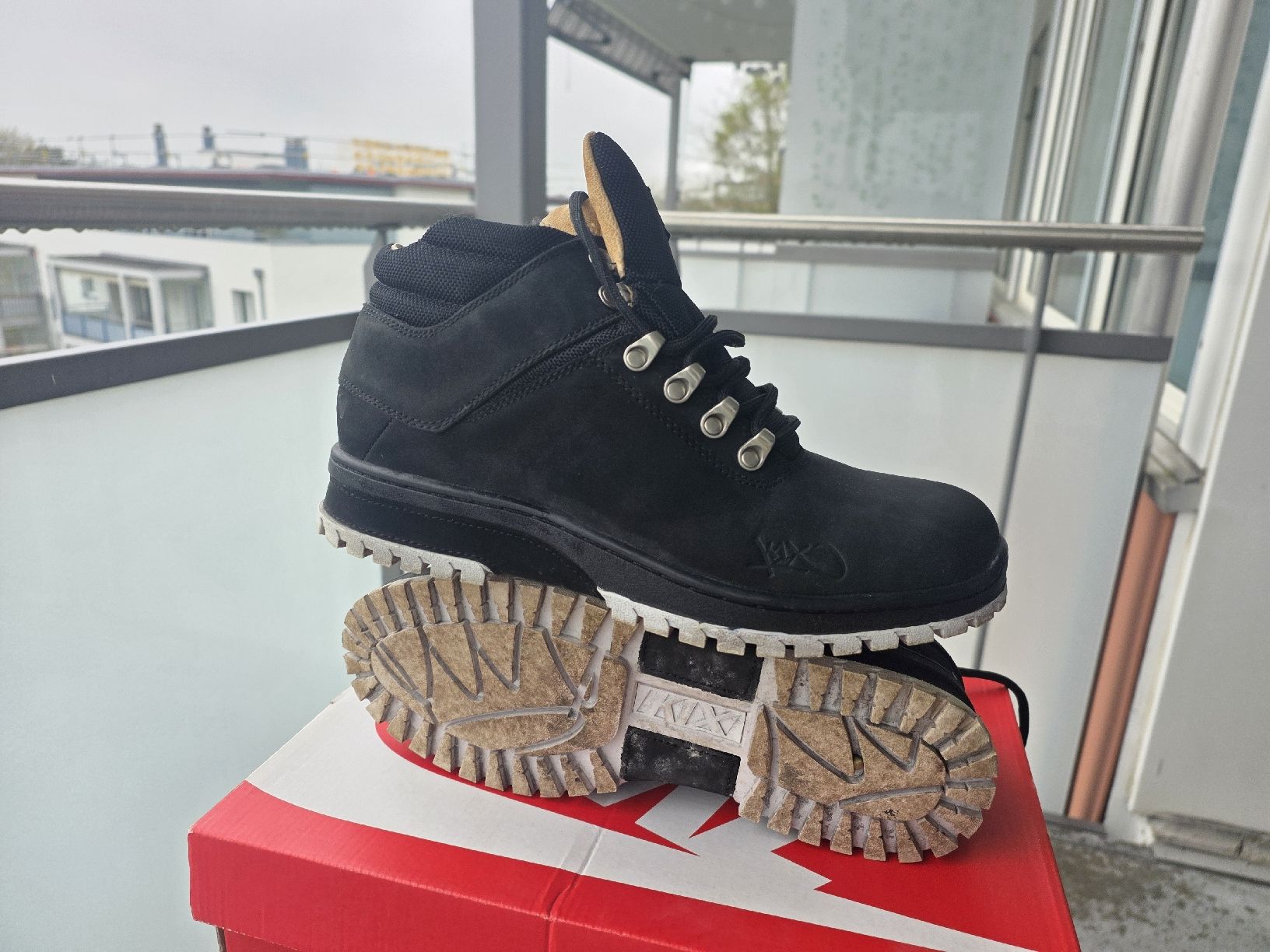 K1X Scarpe da uomo: K1X Schuh grösse 42.5 – Usato da Bassersdorf venduto da elvenditor