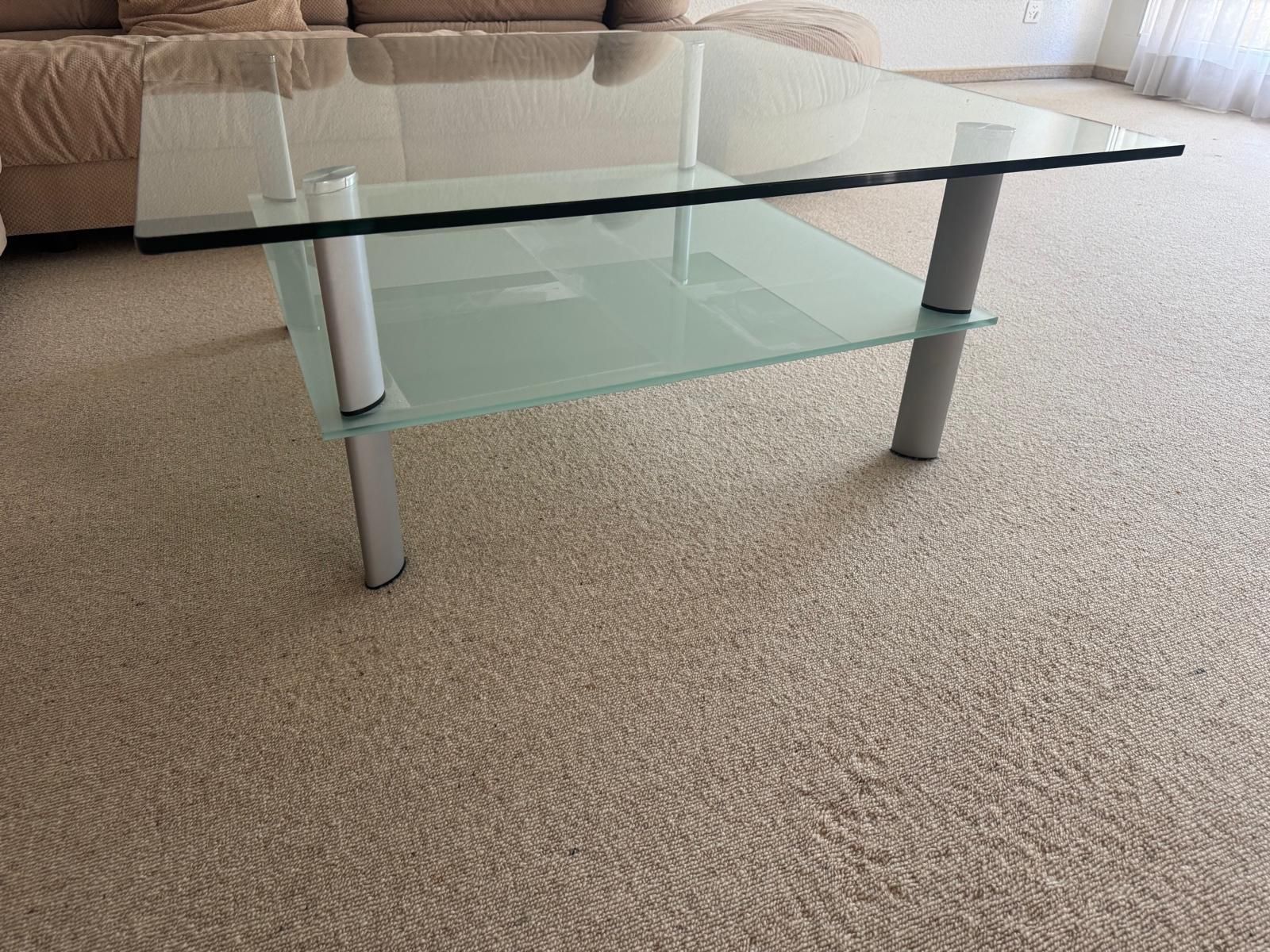Tables: Salontisch (Glas) – D'occasion à Greifensee par wakeupman 1