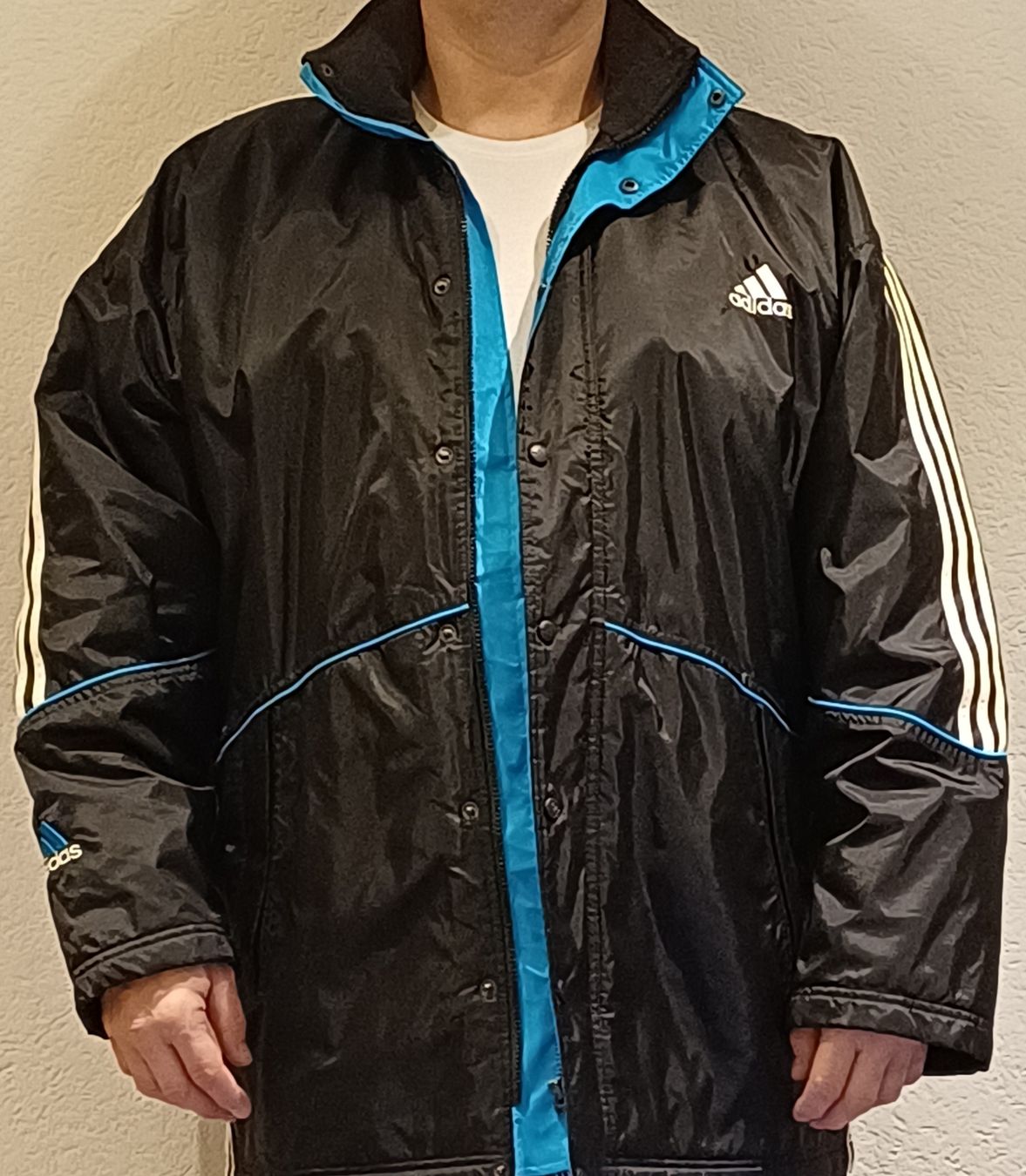 Adidas Giacche: Adidas Vintage Jacke top – Usato da Arth venduto da buepet73 2