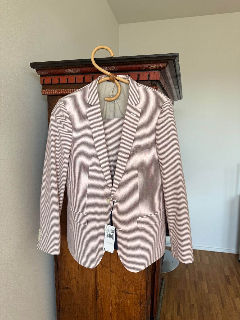 Mango Anzüge: Costume Seersucker taille S - NEUF – Neu und originalverpackt aus Basel von BradPeeters