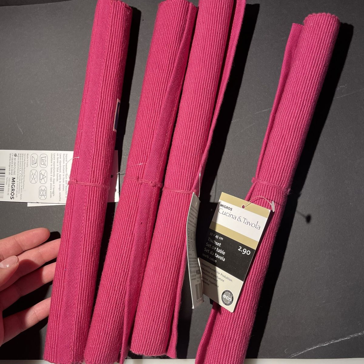 Set di tavolo e panche: NEU: Tischset 4stk Magenta 33 x 45 cm – Nuovo e nell'imballaggio originale da Bellach venduto da Dreamer2501 3