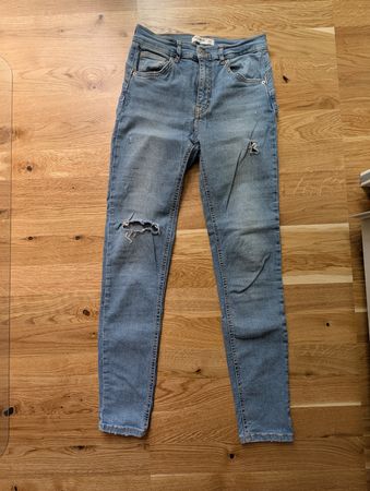 Pull&Bear Jeans Gr. 36 High Waist Skinny