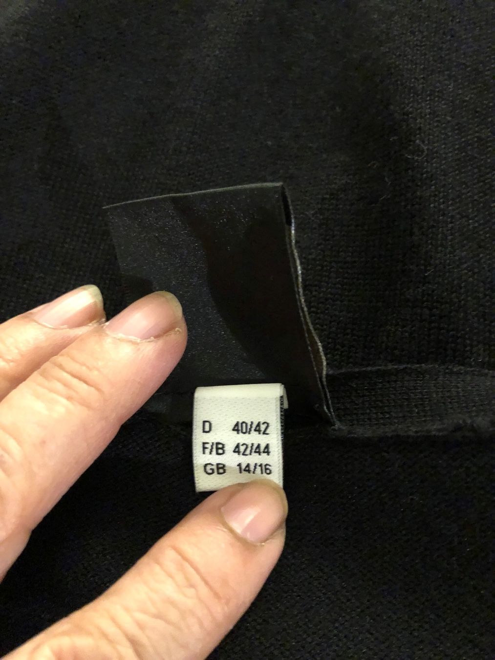 Madeleine Maglioni & Felpe: MADELEINE DAMEN PULLOVER – Usato da Zürich venduto da flo_7cvq 1