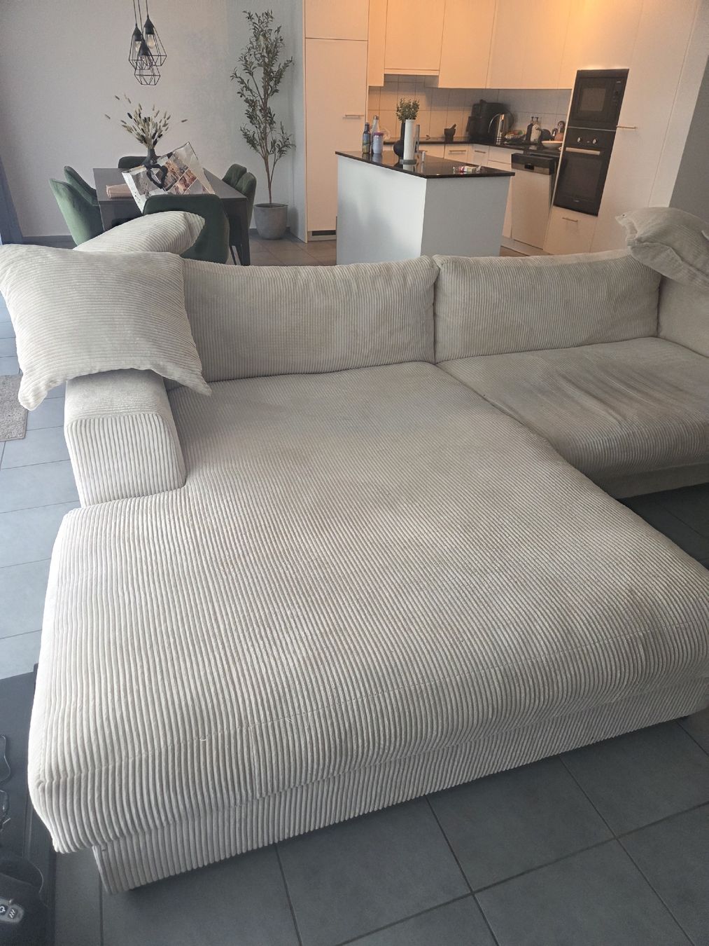 Conforama Sofas: Gemütliches Cordsofa L-Form in Beige – Gebraucht aus Wetzikon ZH von _muyra 2