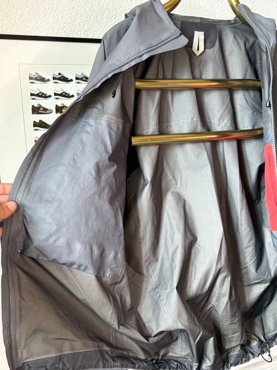 Arcteryx Giacche: Arc'teryx Alpha LT Gore-Tex, Size M – Usato da Alvaneu Dorf venduto da alva1 3