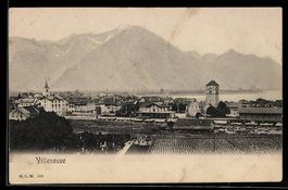 Villeneuve, Ortsansicht mit Kirche und B