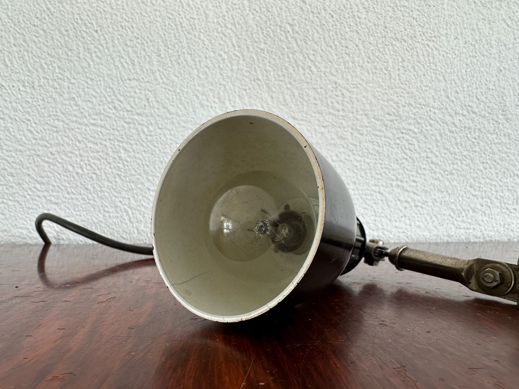 Lampade: alter Bakelit Spot – Usato da Zürich venduto da frauflufelberg 2