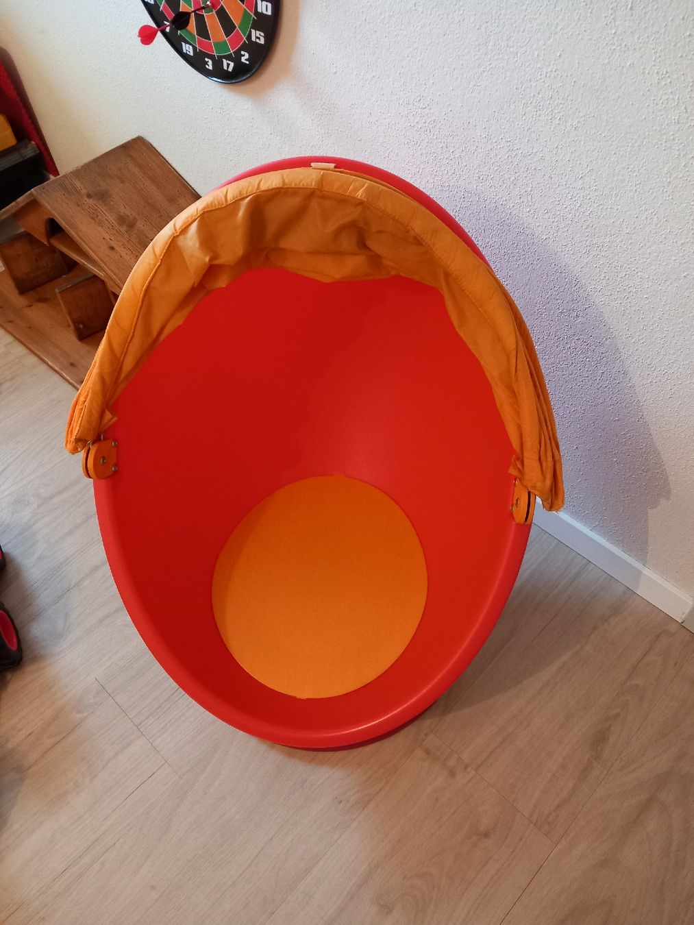 Ikea Poltrone: Drehsessel von Ikea – Usato da Sulz AG venduto da Passoa06