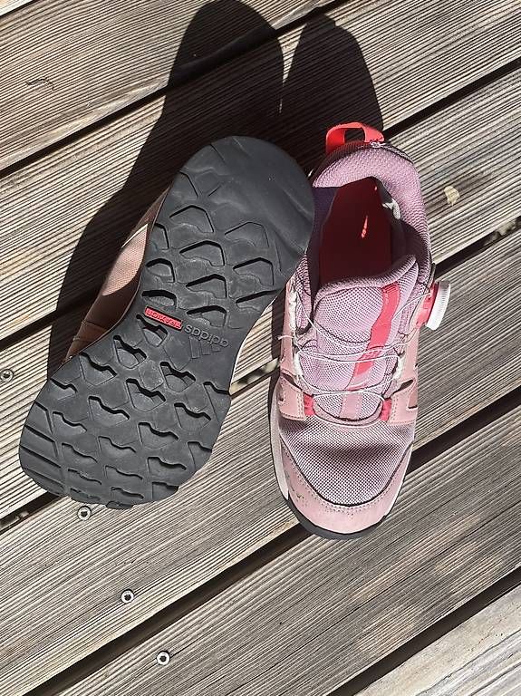 Scarpe per ragazze: Adidas Terrex 36 – Usato da Giswil venduto da nimue1977