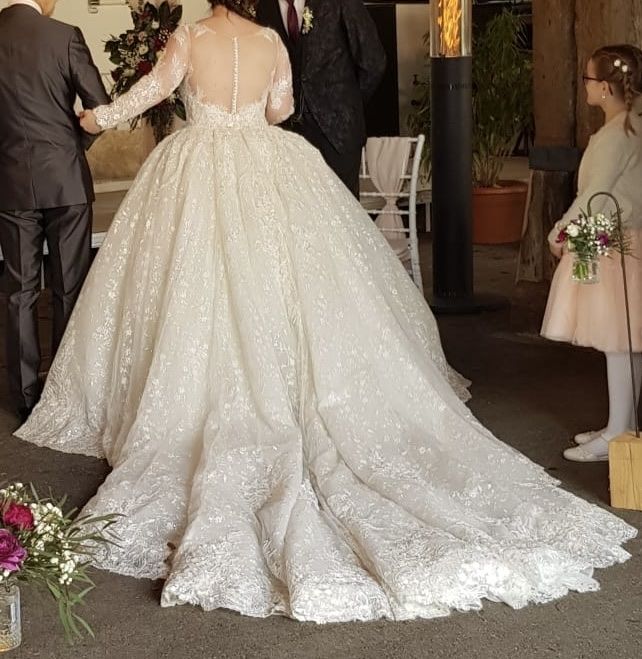 Robes: Hochzeitskleid – D'occasion à Kleinlützel par nh568 6