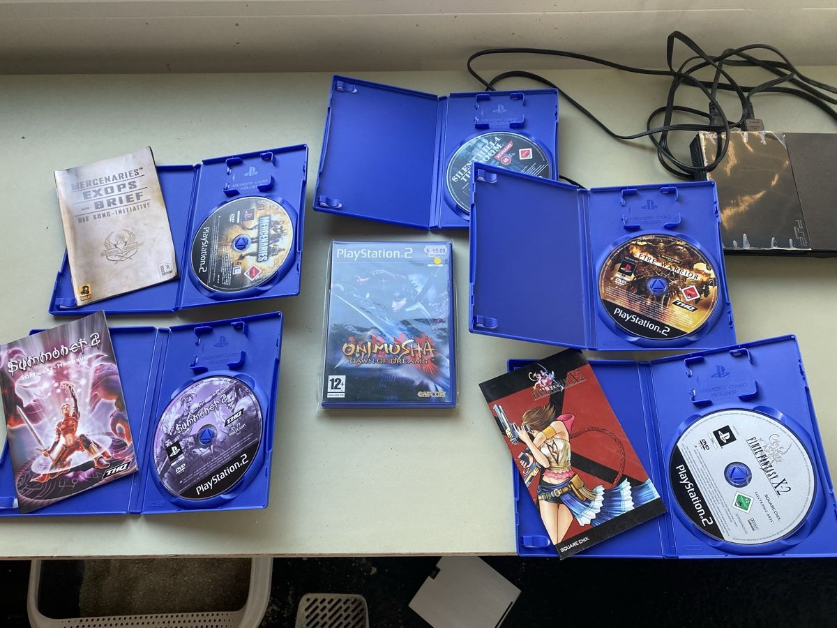 Sony Konsolen: PS 2 Slim Paket – Gebraucht aus Zürich von LilySchlatter 3