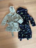 2 Bademäntel Kinder 122/128 & 98/104