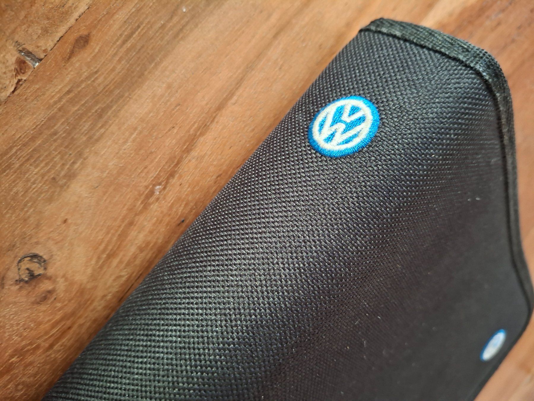 Koffer & Taschen: Volkswagen Etui mit Ringbuchfunktion und Fächern schwarz – Gebraucht aus Horriwil von TOKYONIGHTS 1