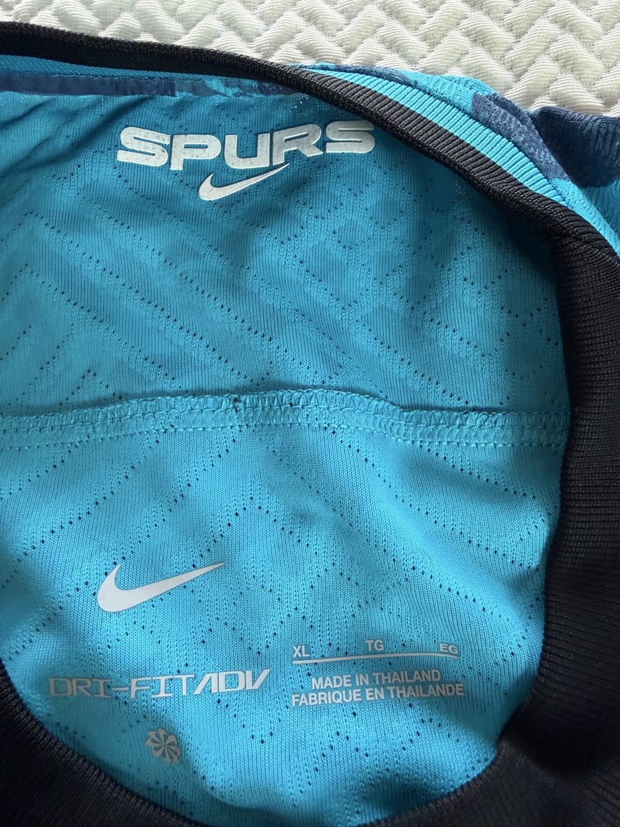 Nike Canottiere & Pantaloni: Original Tottenham third 22/23 Player Version – Nuovo (secondo la descrizione) da Aarberg venduto da marcoo237 1