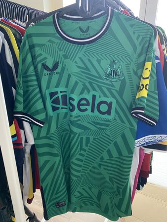 Original et neuf - Maillot Newcastle United taille S
