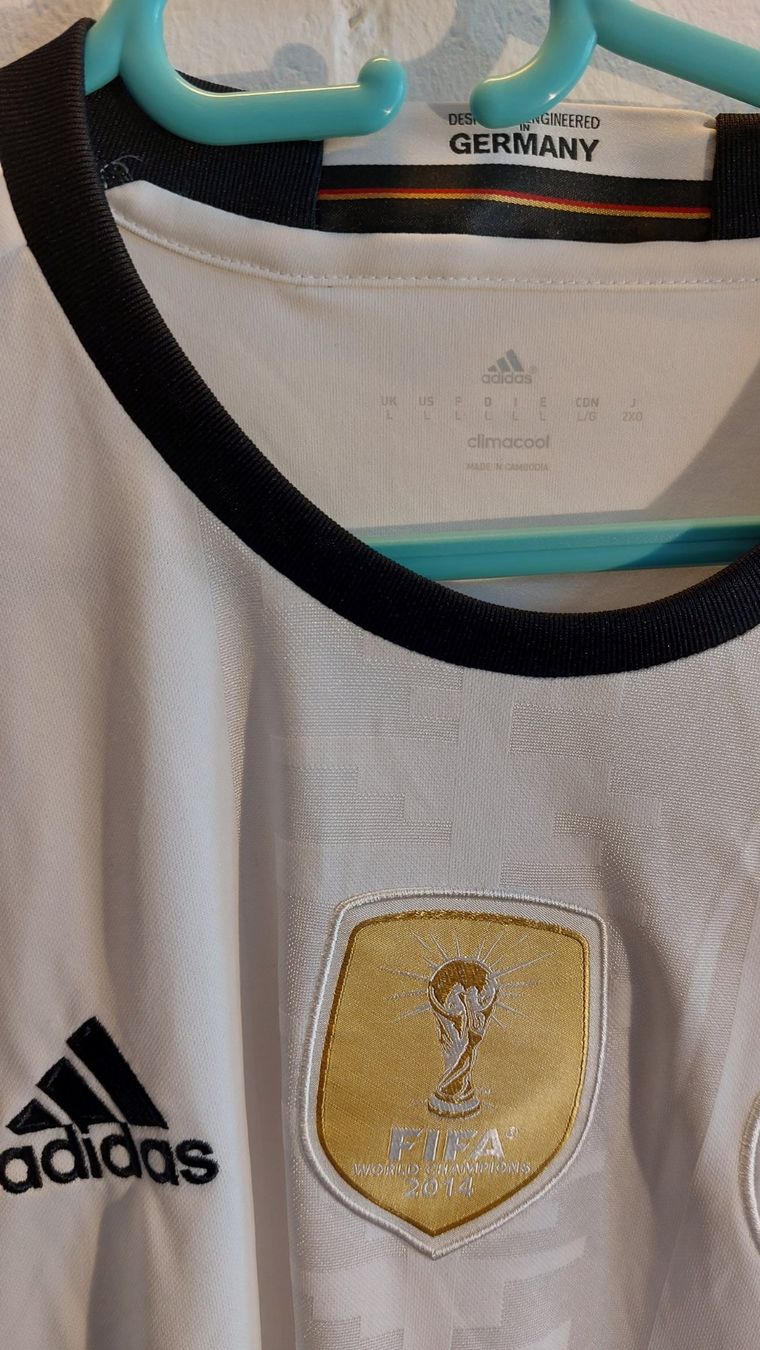 Adidas Leibchen & Hosen: Deutsche Nationalmannschaft 2016 Gr. L – Gebraucht aus Hedingen von Turicun25 2