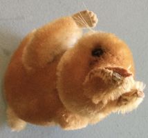 Steiff Knopf Nagetier 11 cm hoch mit Knopf im Ohr weich