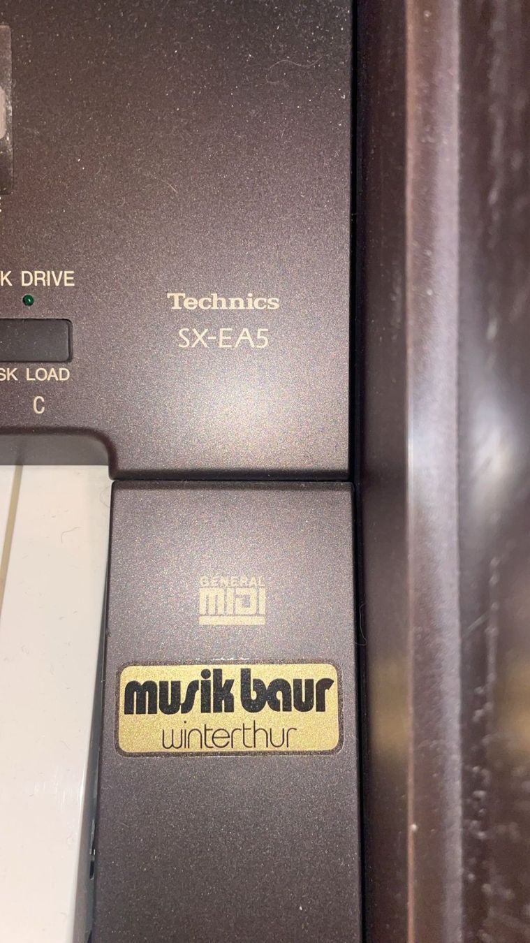 Instruments de musique: Orgel Technics AX-EA5 – D'occasion à Turbenthal par Garmin02 1