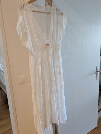 Damen Tunika weiss ZARA Grösse S bestickt luftig neuwertig