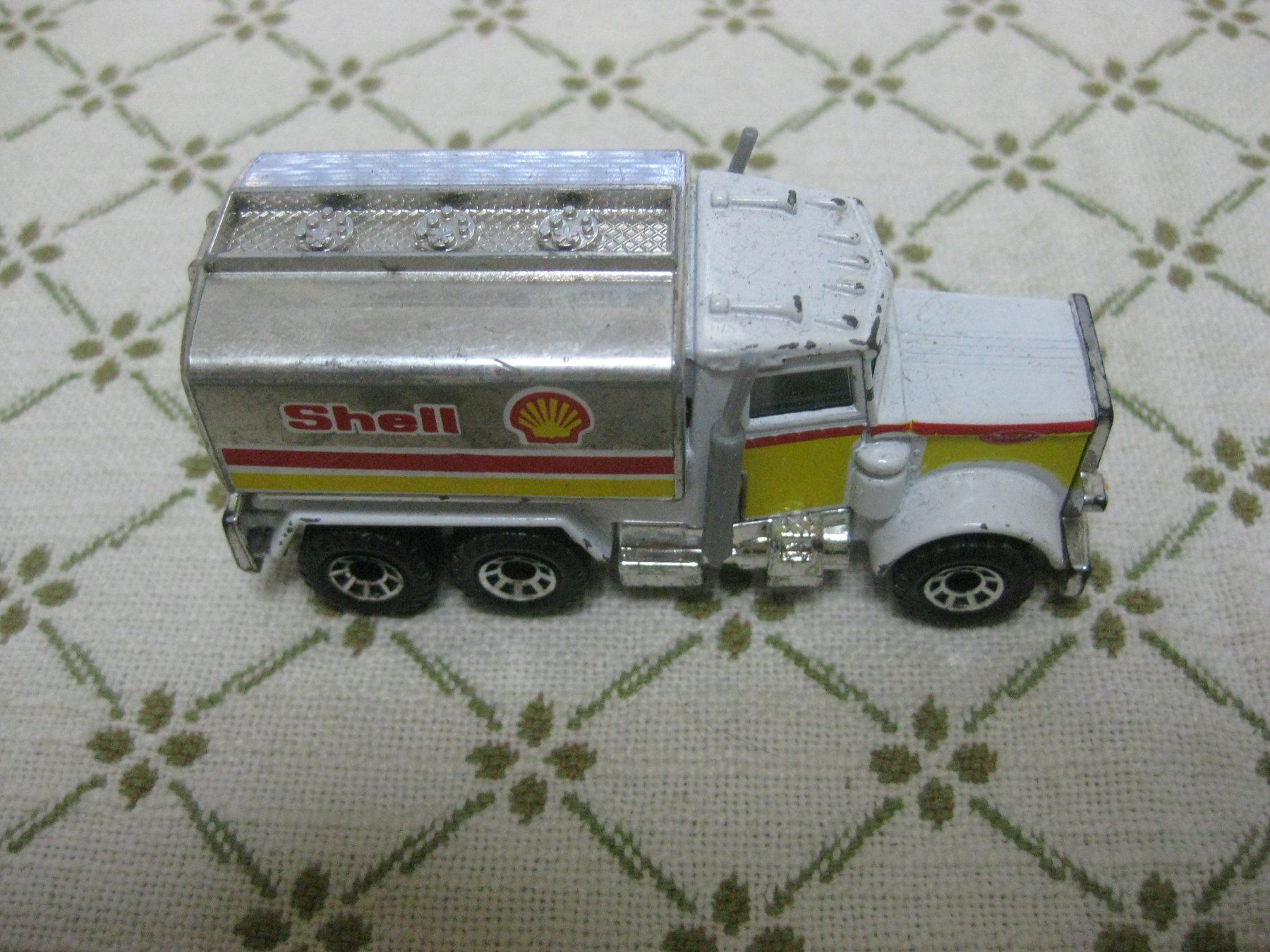 Matchbox Modellini d'auto: MATCHBOX Truck SHELL Jg 1981er – Usato da Münchenbuchsee venduto da neuwertig-gespart 1