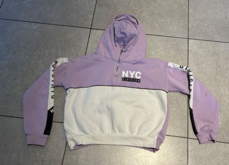 Pull NYC avec capuche  gr. 146 - 152