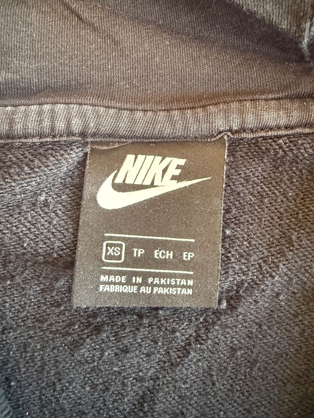 Nike Pulls & Sweat-shirts: Nike jacket – D'occasion à Raron par lia_secondhand 1