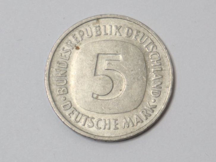 Tutti le monete: 5 Deutsche Mark Münze 1975 D – Usato da Eschenbach SG venduto da Astalavista