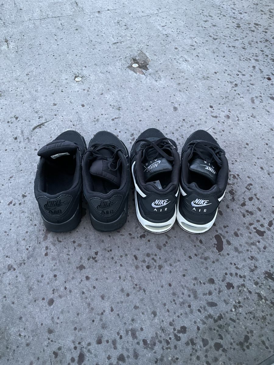 Nike Herrenschuhe: 2 Paar NIKE AIR MAX Schuhe – Gebraucht aus Nürensdorf von GR5050 1
