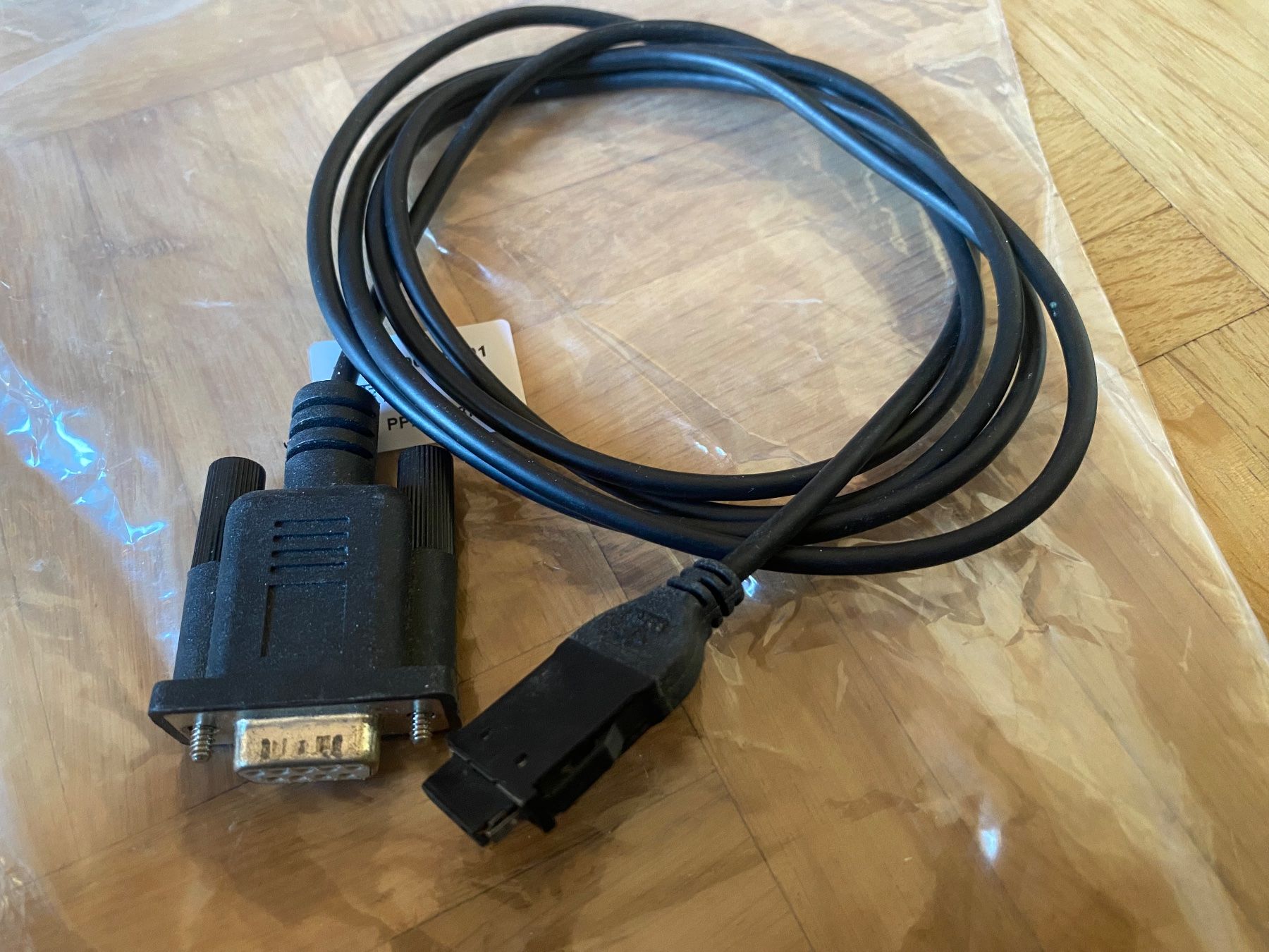 Psion Palmari: Psion Series S5mx/S3mx RS232 Link Kabel – Usato da Adliswil venduto da synchrot