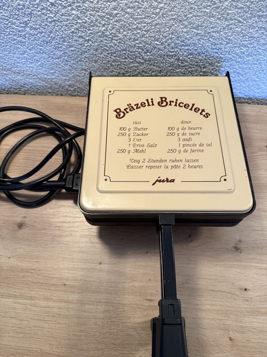 Jura Elettrodomestici da cucina: Jura Brätzeli-Eisen Typ 142  Der Schweizer Klassiker – Usato da Steffisburg venduto da Copy22