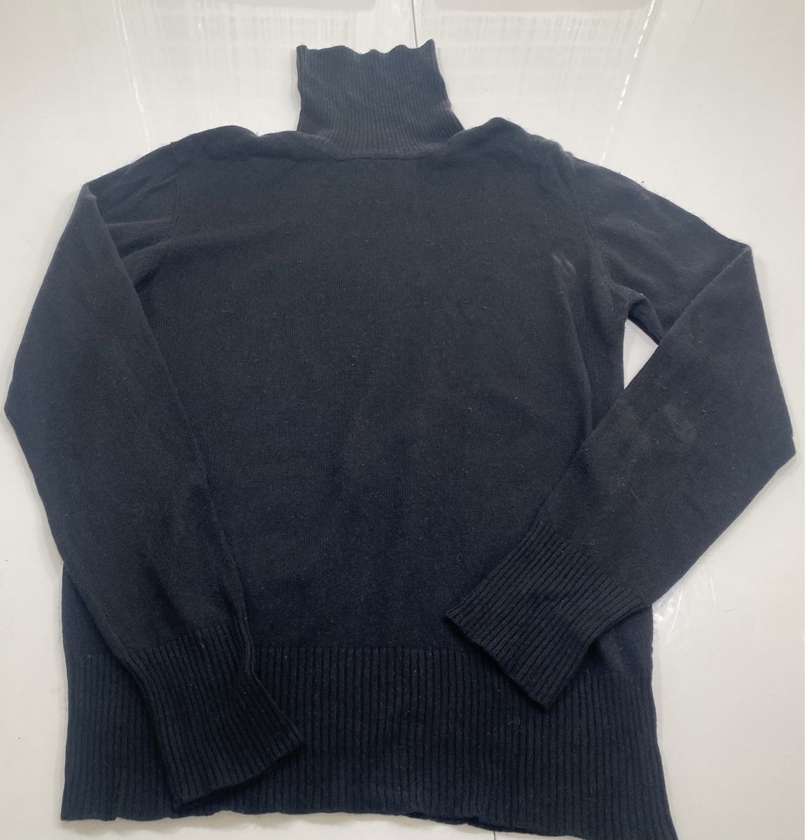 Maglioni & Felpe: Pullover aus 55% Seide aus 45% Kaschmir 🌸 – Usato da Opfikon venduto da Luis144