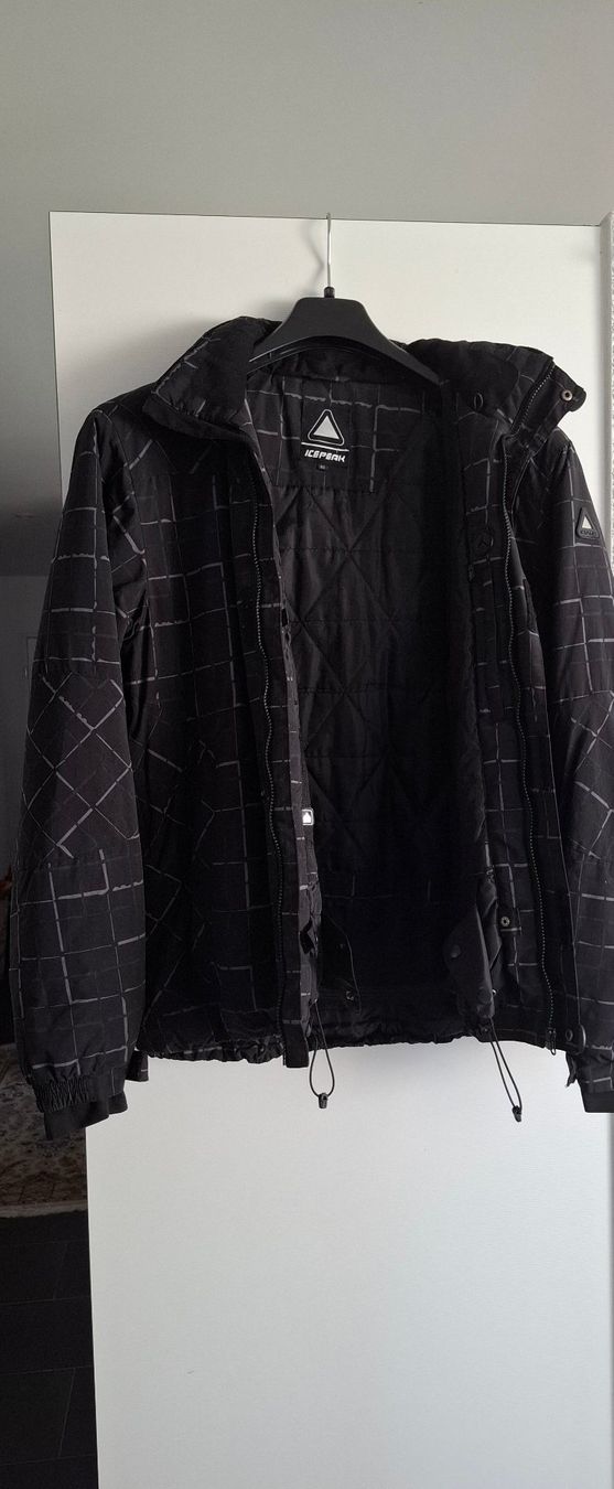 Icepeak Vestes: Schee/- Skijacke Icepeak Gr. 52 – D'occasion à Niederrohrdorf par Gummibaerchen01
