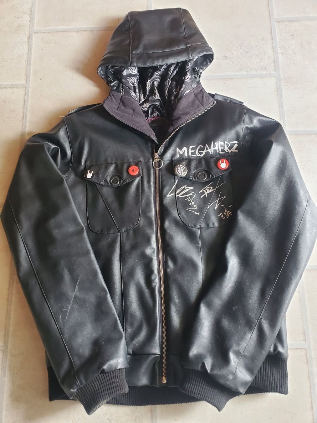 Giacche: Signierte Megaherz P.U. Lederjacke Gr. M/L – Usato da Waltenschwil venduto da Andy.Z01 9