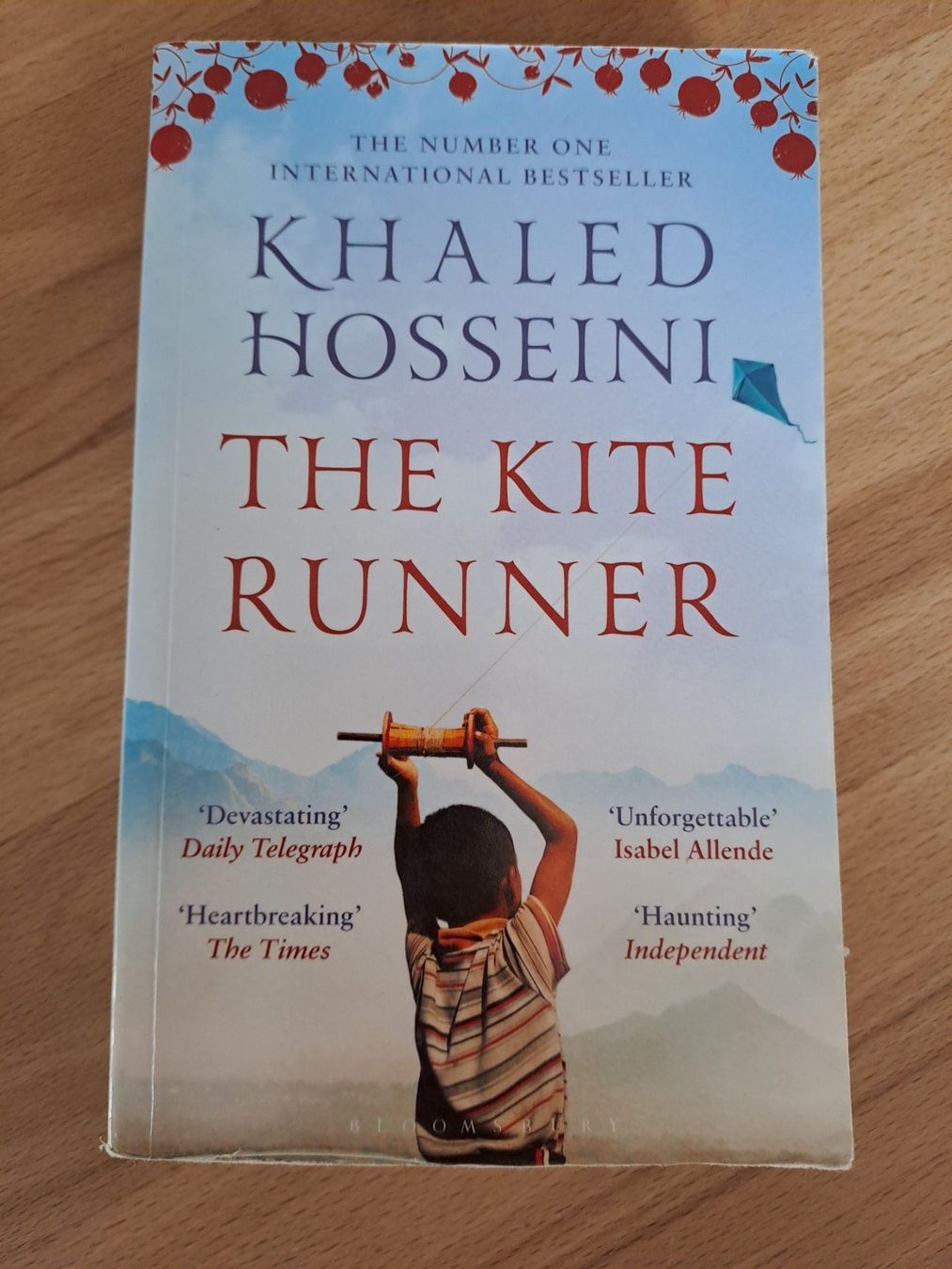 Libri: The kite runner - Khaled Hosseini – Usato da Wünnewil venduto da Bear78