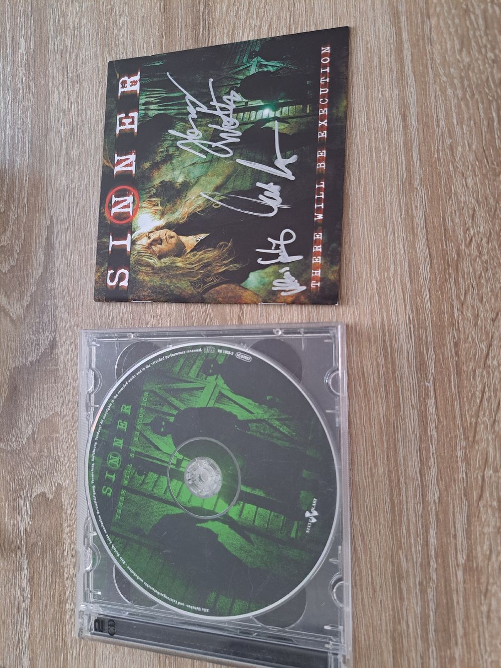 CD: CD Sinner dédicacé There Will Be Execution – Usato da Sierre venduto da ronhextall