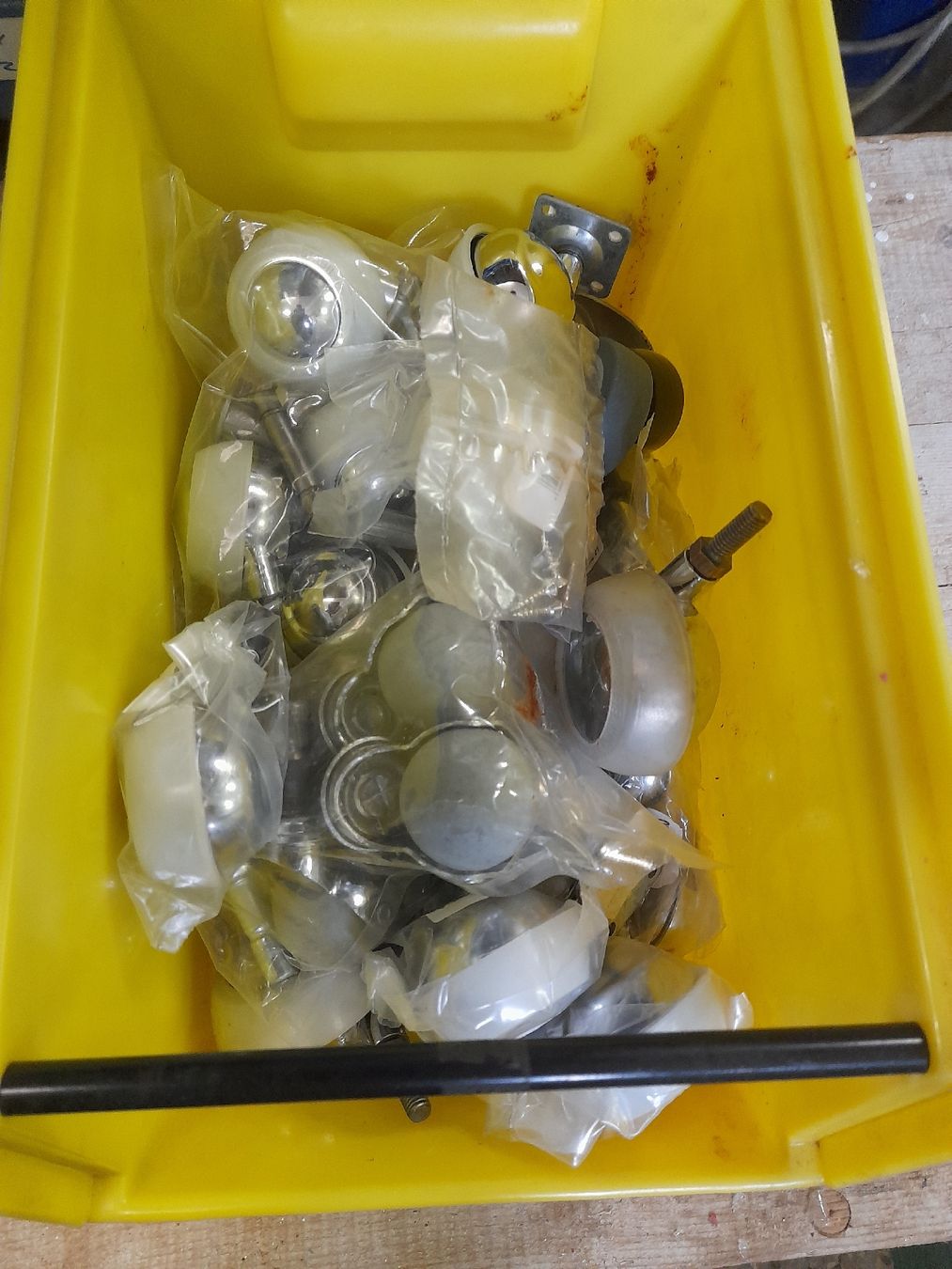 Altro per stoccaggio & trasporto: Bürostuhl Räder 1 Box – Nuovo e nell'imballaggio originale da Stetten AG venduto da TheKu8248