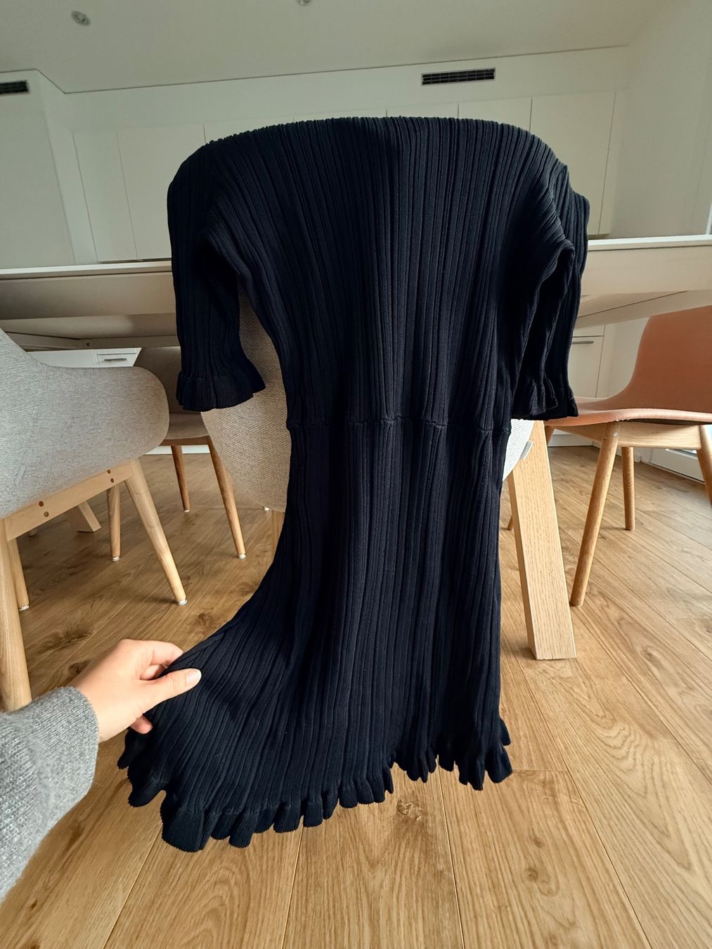 Vestiti: MAJE SHEATH DRESS – Nuovo e nell'imballaggio originale da Egg b. Zürich venduto da sanaxenia 4