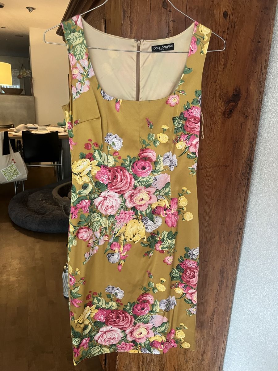 Dolce & Gabbana Vestiti: Dolce & Gabbana Kleid Seide wunderschön! – Nuovo (secondo la descrizione) da Horgen venduto da Baroseda 1