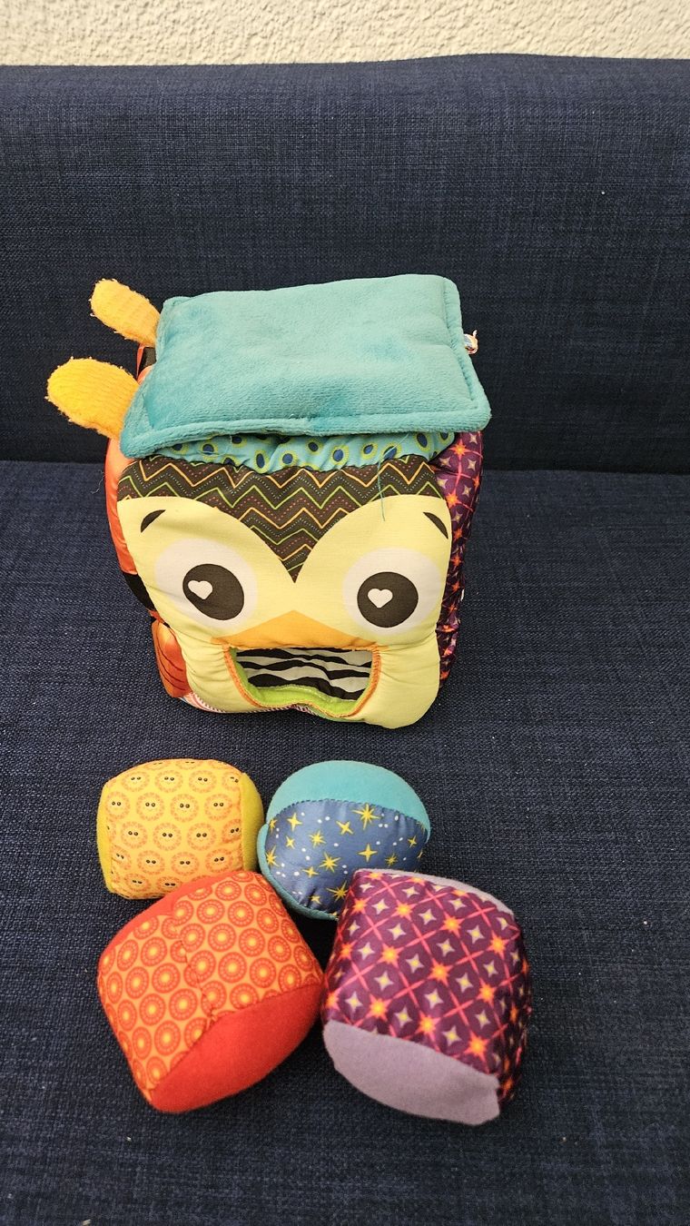 Spielzeuge: Activity Cube with 5 Soft Balls Toy Play Set Good Condition – Gebraucht aus Dübendorf von Danas_Corner 2