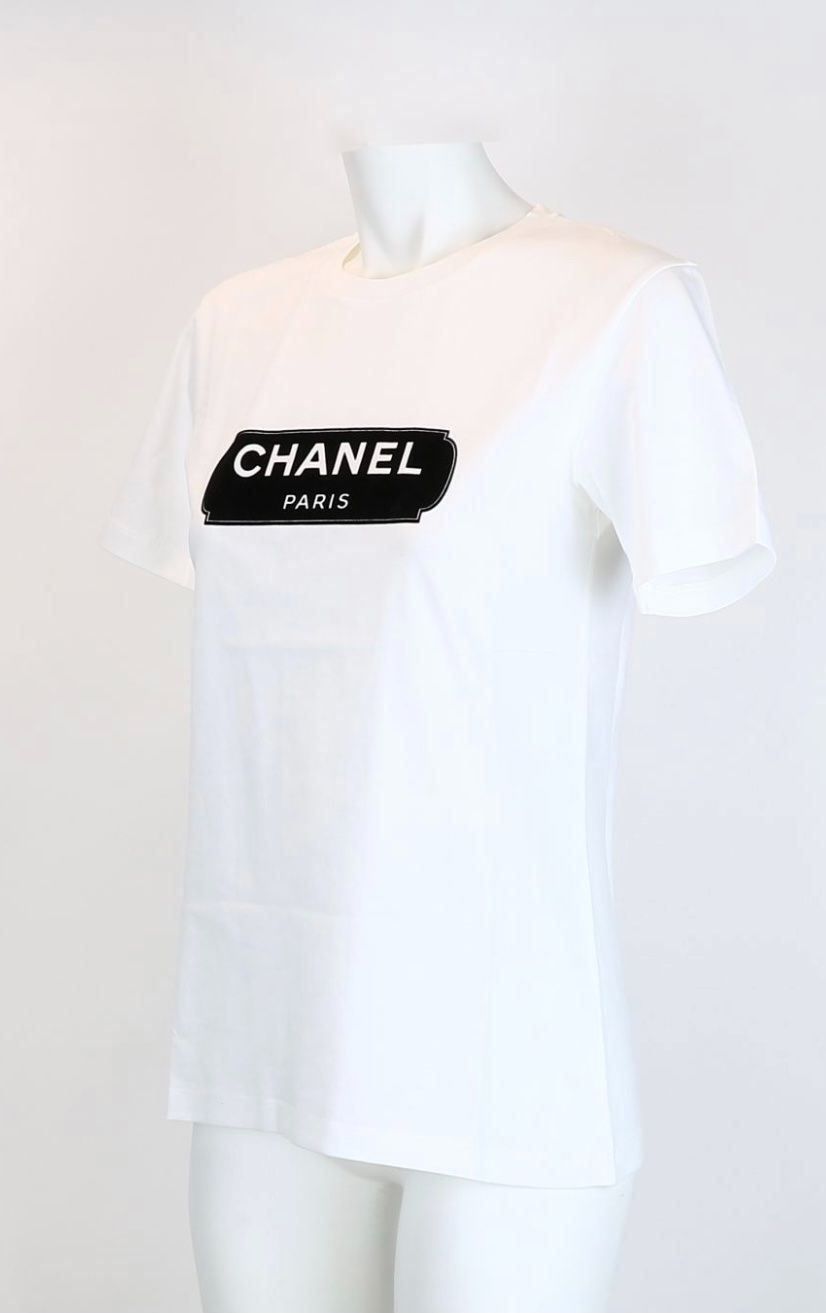 Chanel T-shirt: Chanel T-Shirt NEU – Nuovo e nell'imballaggio originale da Zürich venduto da NNK28 3