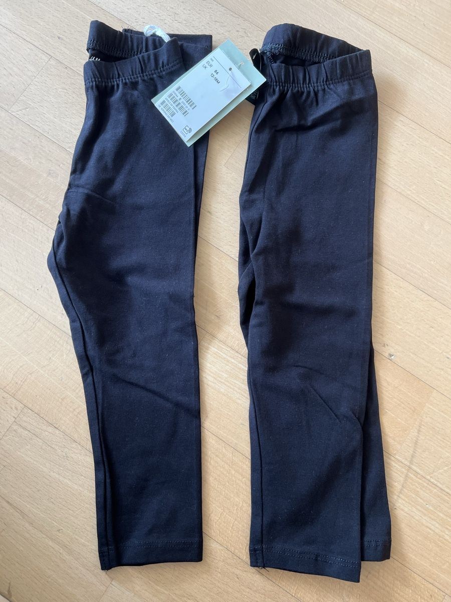 H&M Pantaloni: 2 x neue Leggins H&M Grösse 86 – Nuovo e nell'imballaggio originale da Ebikon venduto da KarinM02 1