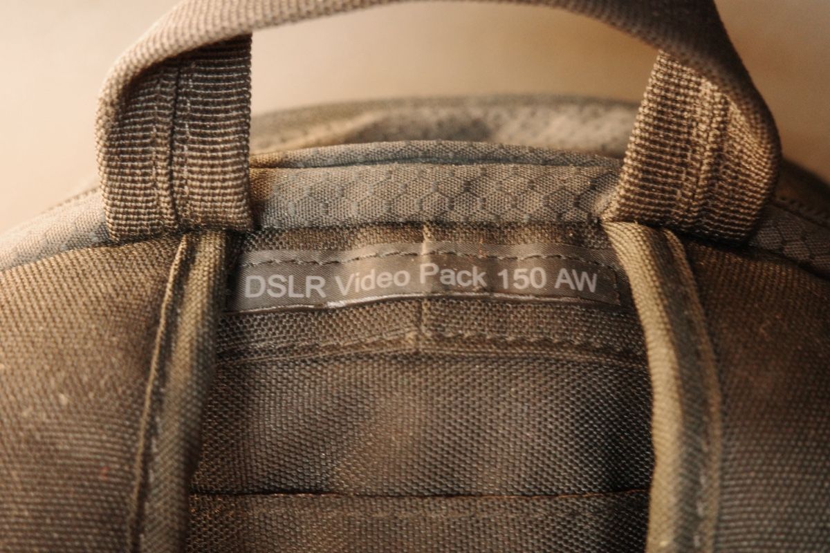 Lowepro Zaini: Fotorucksack Lowepro – Usato da Winterthur venduto da tvd_r2j9 1