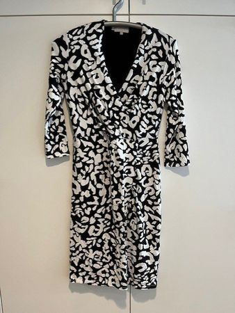 Elegantes Kleid Marke HOBBS ***NEU***🤍💟🖤