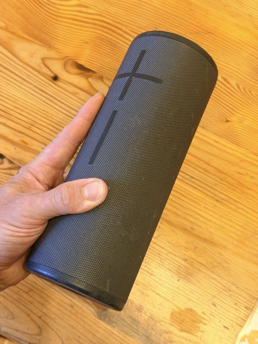 Ultimate Ears Lautsprecher: UE Megaboom – Gebraucht aus Baar von Bixi_Rocks 3