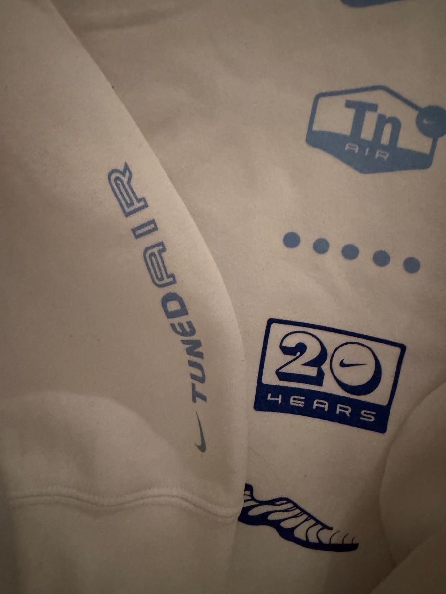 Maglioni & Felpe: Nike Air Kapuzenpullover Weiss – Usato da Oberägeri venduto da mic_m272 3