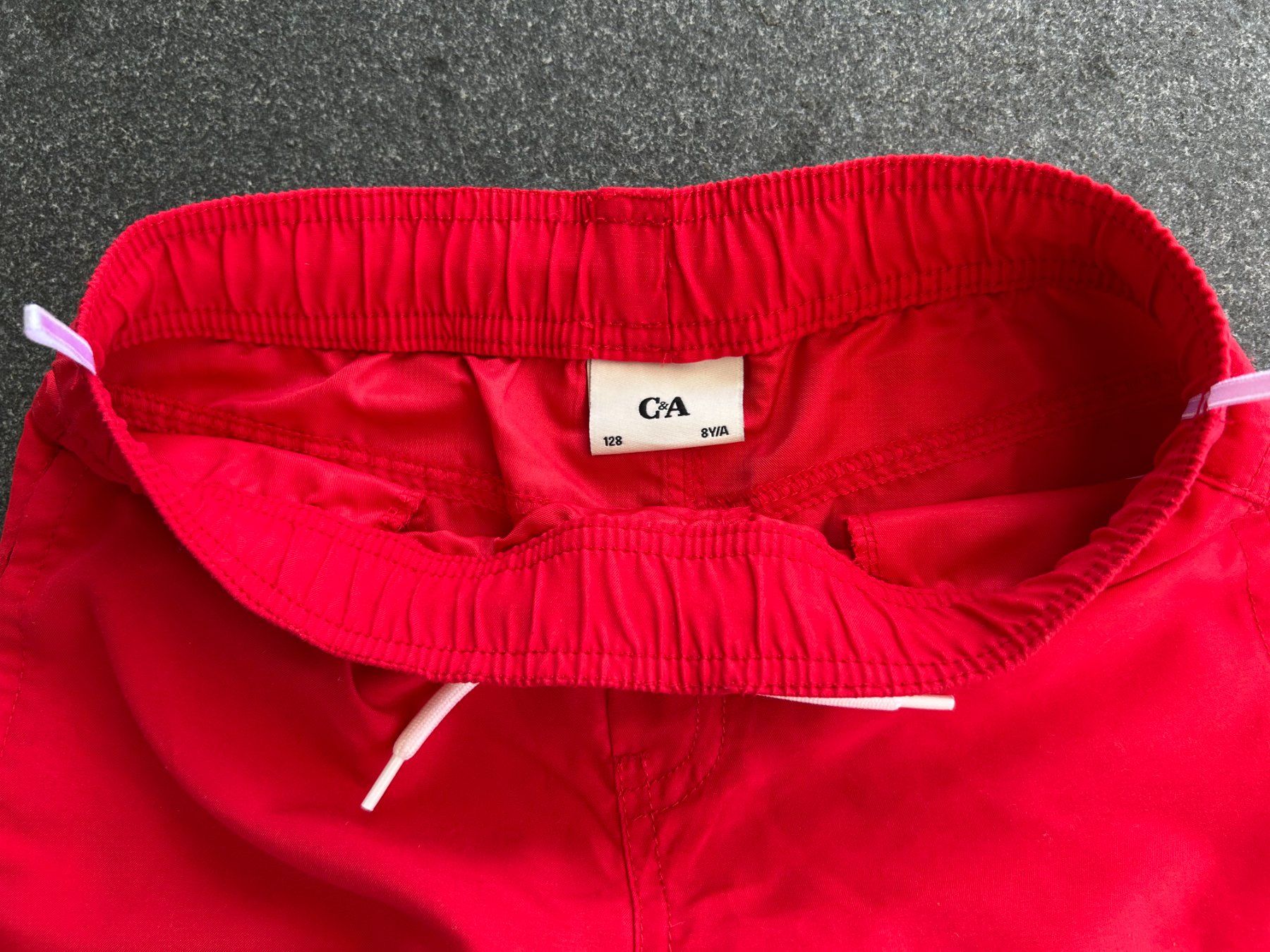 C&A Hosen: 2 Shorts von C&A, Grösse 128 – Gebraucht aus Zumikon von meter03 2