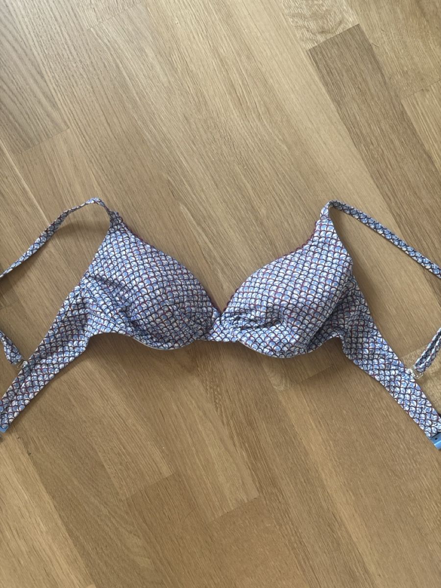 Beldona Costumi da bagno & Bikini: Beldona Bikini Top gemustert Grösse 36C – Usato da Bern venduto da gwilla