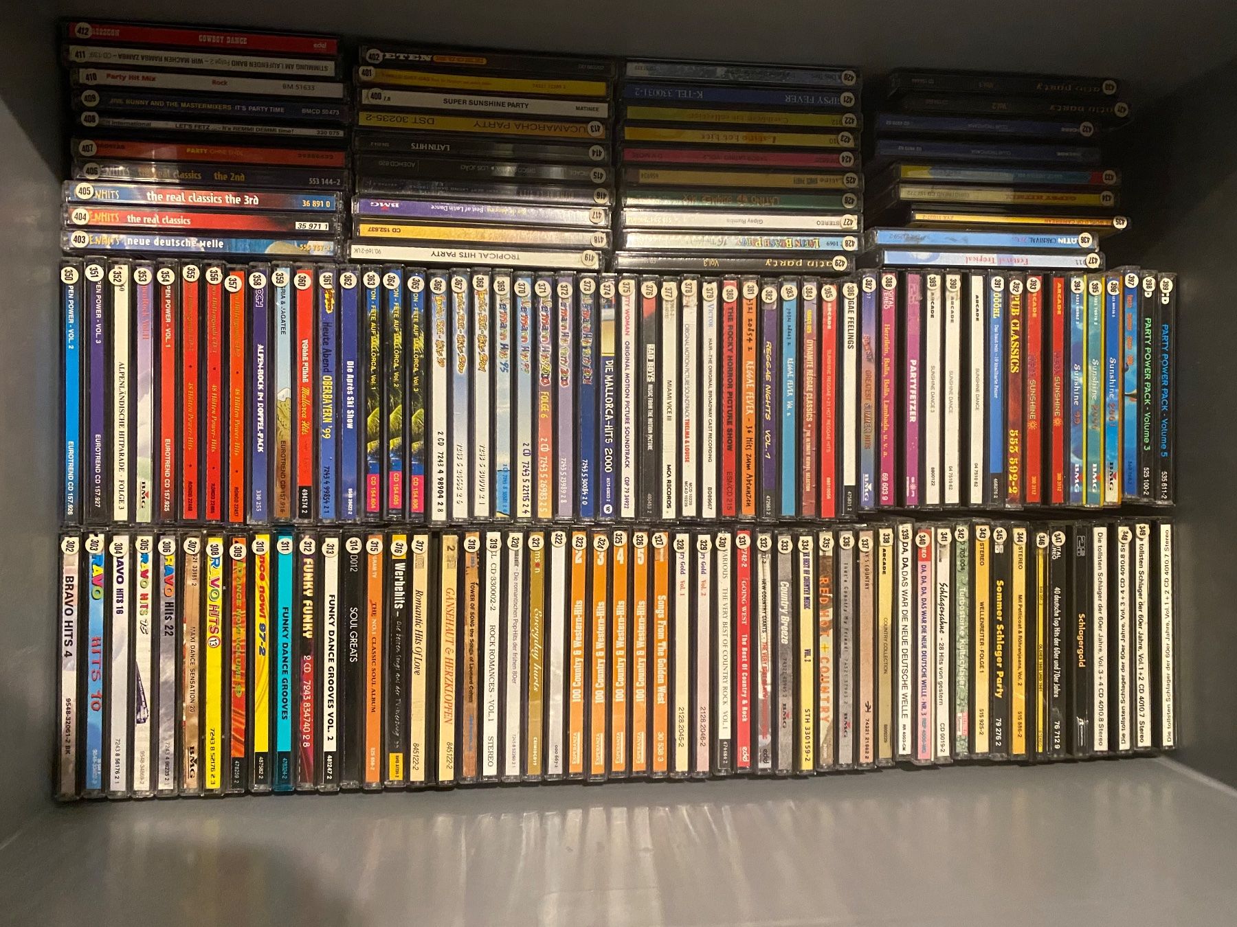 CD: CD Sammlung Sampler, cirka 500 – Usato da Diessbach b. Büren venduto da cowansville 3